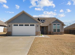 1418 Nate Cir, Bullard, TX 75757