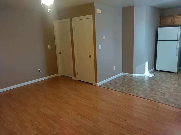 4th image of 506 S Santa Fe St #506