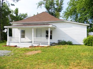638 Old Walton Rd, Monterey, TN 38574