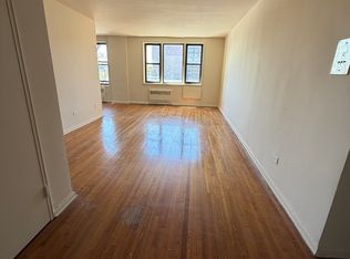 185-01 Hillside Ave #3A, Jamaica, NY 11432