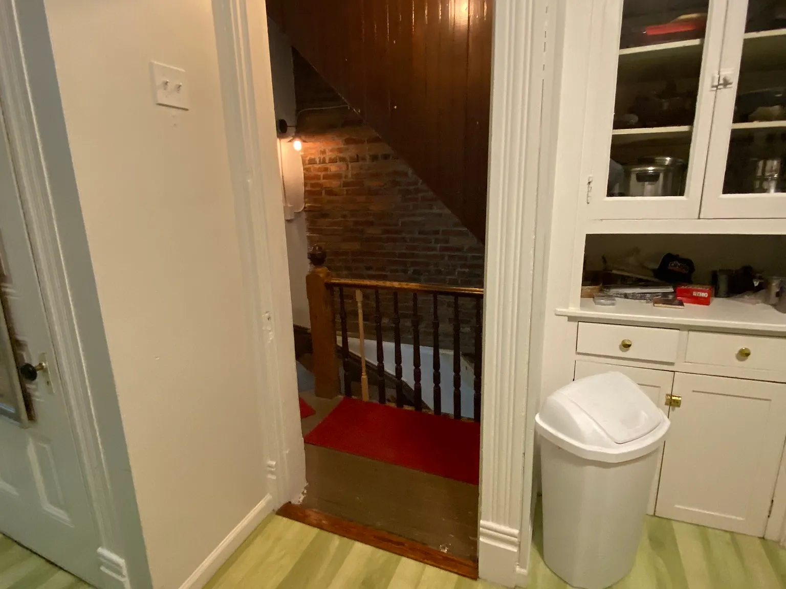 2 bed, 1500 sqft, $1,000 — Photo 2