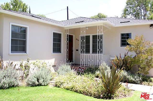 2nd image of 2610 Castle Heights Ave