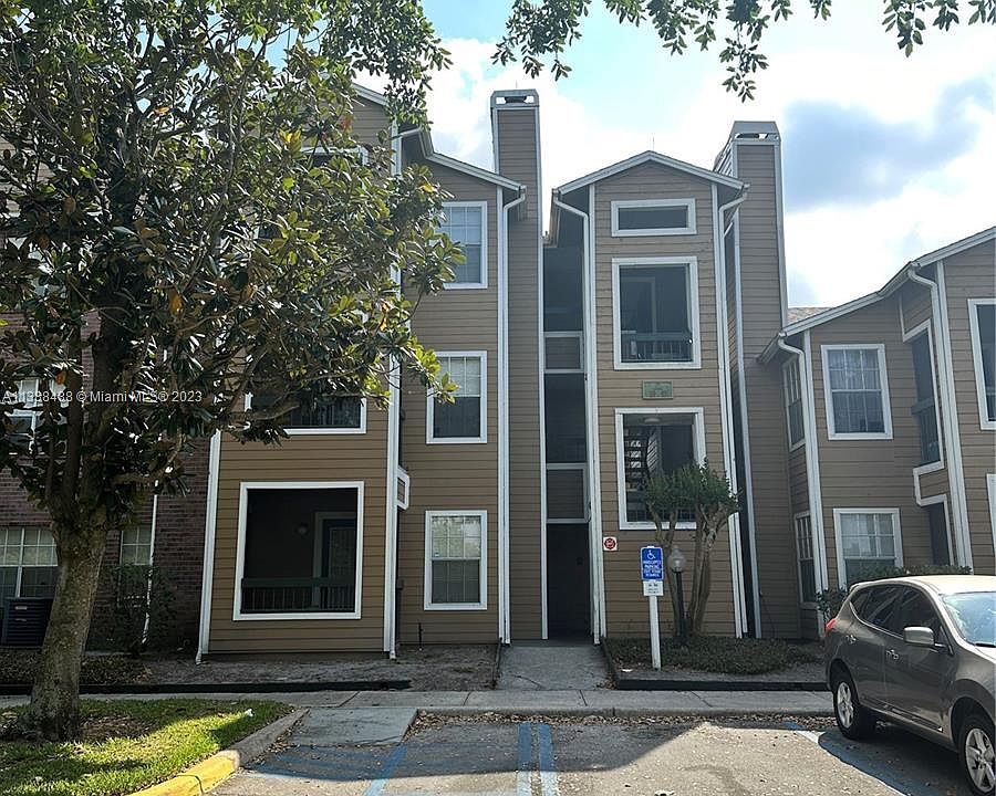 1st image of 4301 Lizshire Ln APT 309