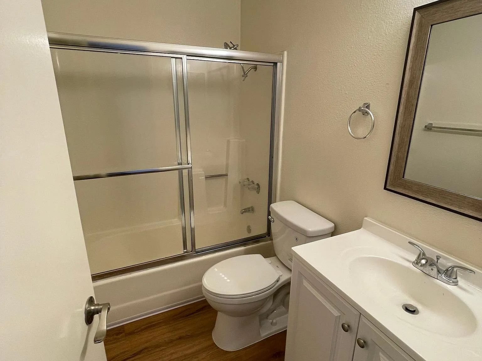 181 Stonyhurst Ct — Photo 3