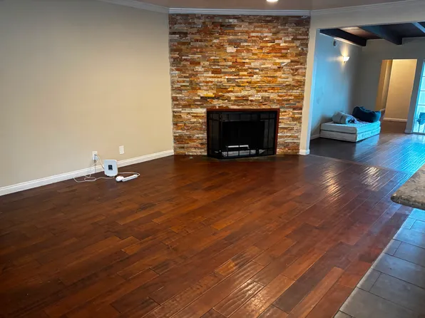 8829 Darby Ave, Northridge, CA 91325