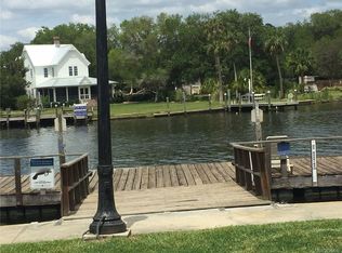 5297 S Cherokee Way, Homosassa, FL 34448