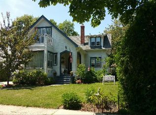 4218 Harding Rd, Kenosha, WI 53142