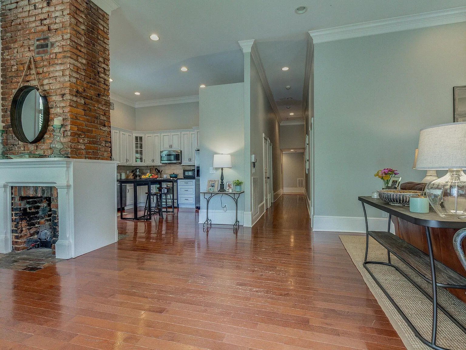 1211 Boscobel Street — Photo 3