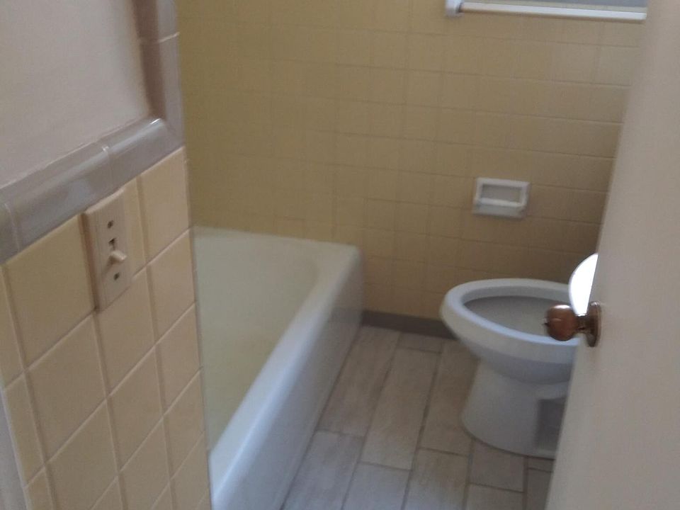 2139 Spring Park Rd APT 1, Jacksonville, FL 32207 Zillow