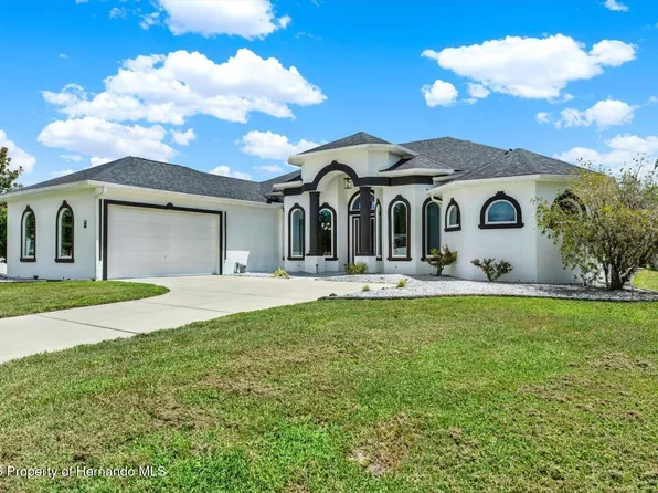 690 Sudbrook Ln, Spring Hill, FL 34609