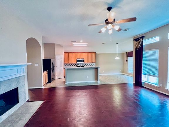3rd image of 22426 Serrano Lake Ct