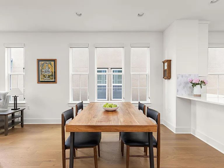 2509 Simond Ave #A1 — Photo 11