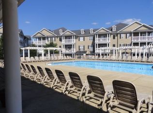 1335 Suncrest Vlg, Morgantown, WV 26505