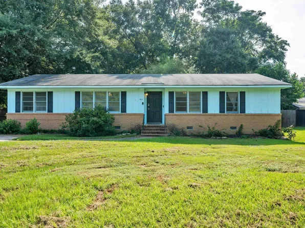 930 Forest Ave, Perry, GA 31069