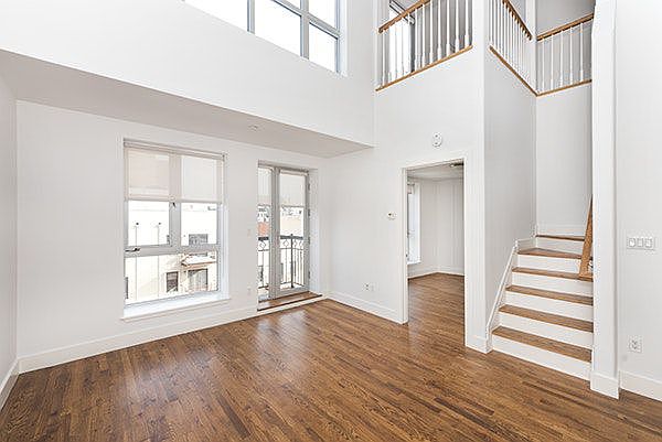 1st image of 80 Meserole St APT 4C