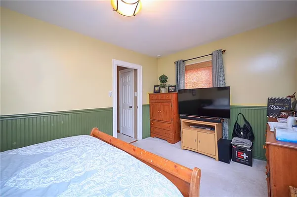 Sold by Remax Edge | media 19