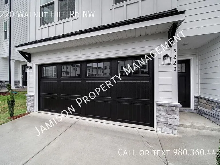 9220 Walnut Hill Rd NW — Photo 33