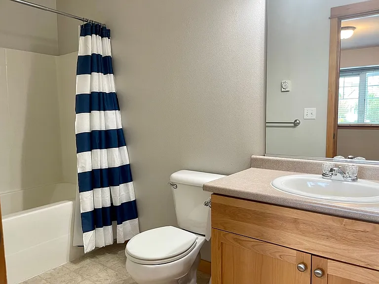 19367 Gadwall Ln NE — Photo 16