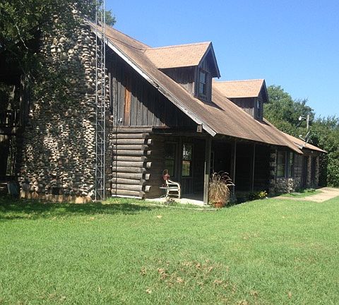 Front exposure from East