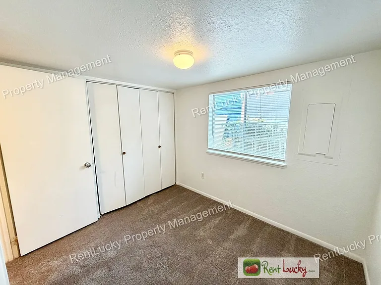 5511 18th Ave S — Photo 21