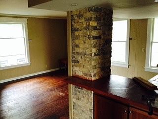 4th image of 256 W Saginaw St