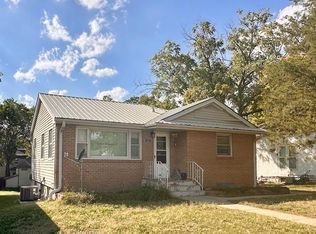 1111 D St, Fairbury, NE 68352