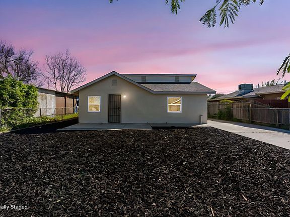 3rd image of 408 Thrasher Ave