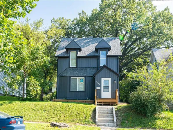 2704 Lafayette St, Saint Joseph, MO 64507