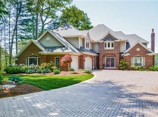 804 Pine Bay Ave, Holland, MI 49424