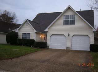 608 Aylesbury Dr, Newport News, VA 23608