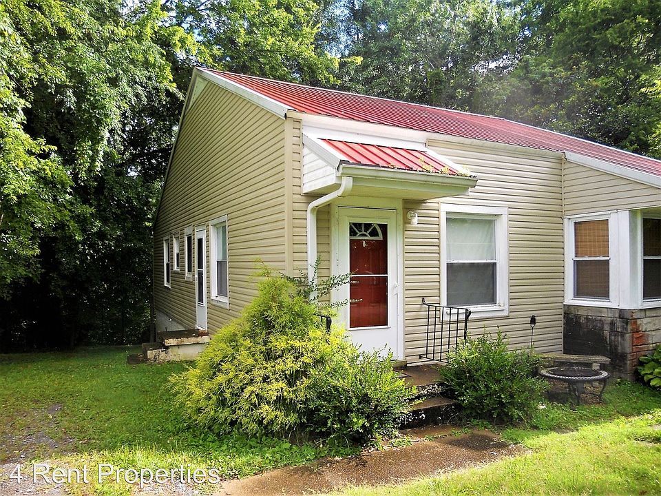 1st image of 344 Hickory Hts APT A