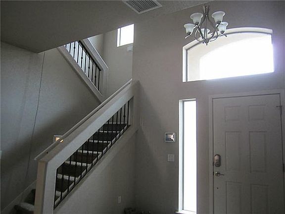 3rd image of 5341 Lucio Moreno Dr