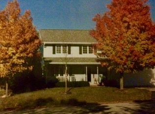 1400 W Woodstone Dr, Appleton, WI 54914