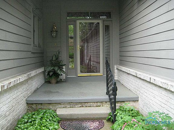 3rd image of 5561 Hidden Pines Way