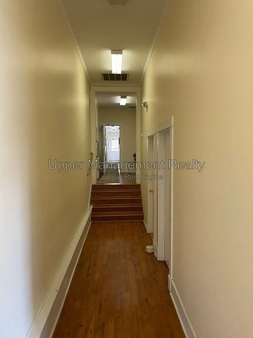 Studio, 1.0 bath, 70 sqft, $700 — Photo 2