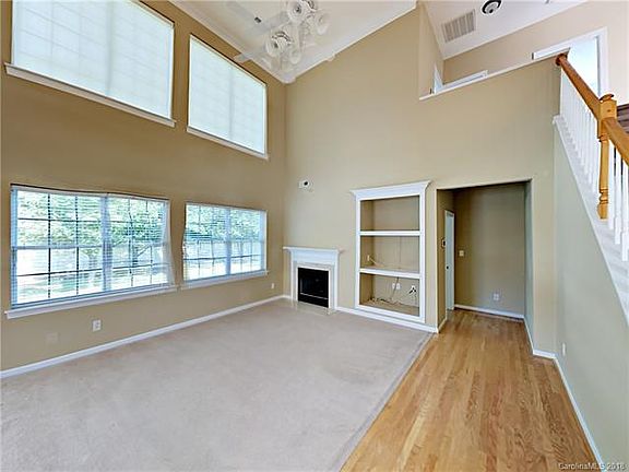4th image of 15015 Callow Forest Dr
