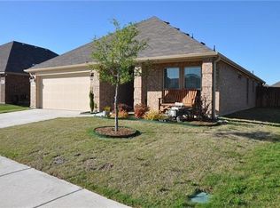 2301 Michelle Creek Dr, Little Elm, TX 75068