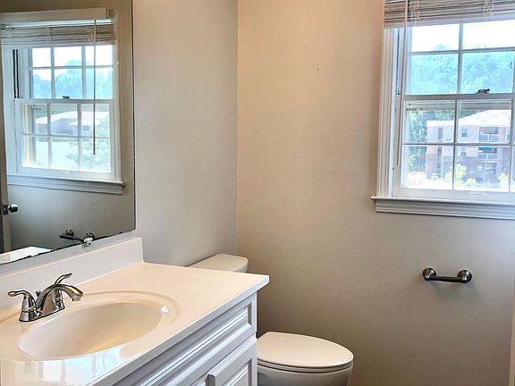 4th image of 2100 Kings Gate Cir APT D