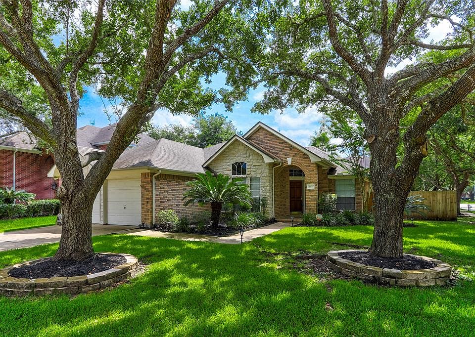 1st image of 4631 Rainbow Valley Ct