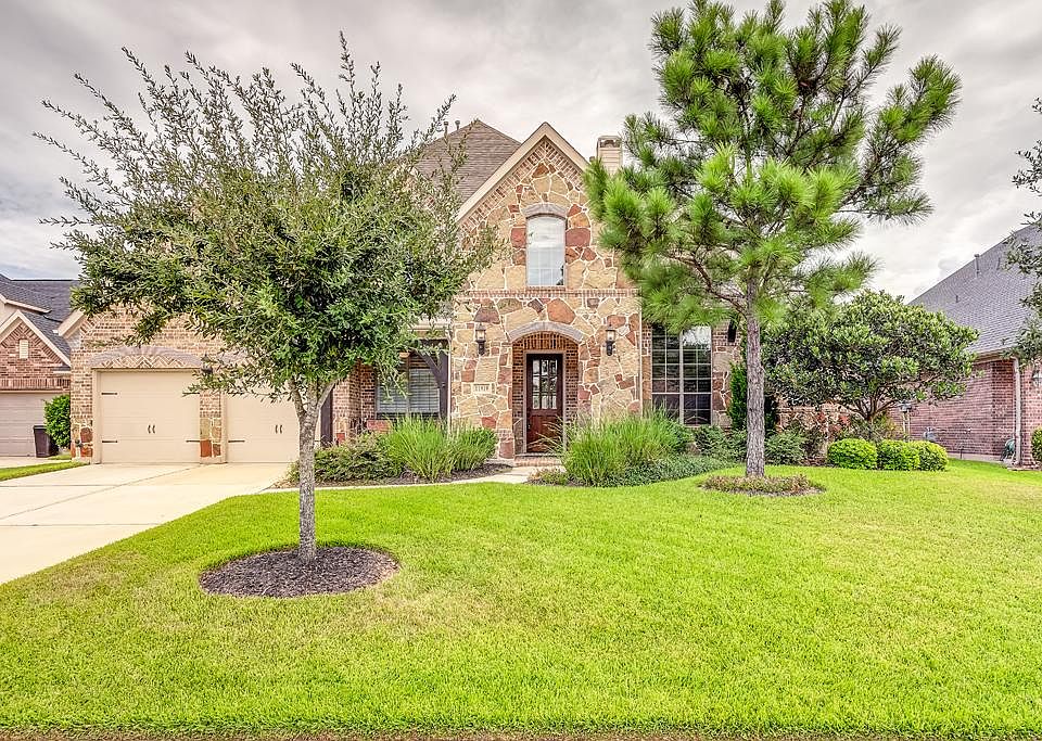 1st image of 11919 Wind Cove Place Ct