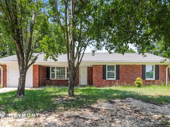 2 Summit Ave, Goose Creek, SC 29445