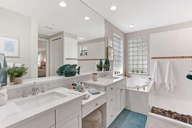 2847 Tiburon Blvd E #101-1 — Photo 51