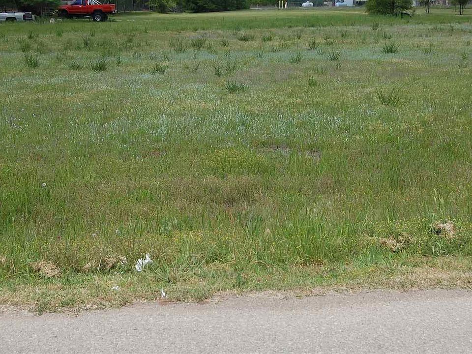1st image of 100 SW Hundred Fort Ne 165 Ft Lot 10