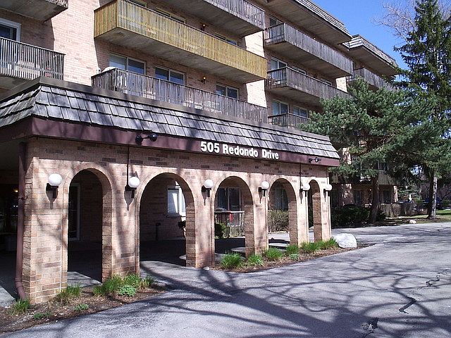 1st image of 505 Redondo Dr APT 301