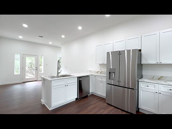 2nd image of 344 Pueblo Trl