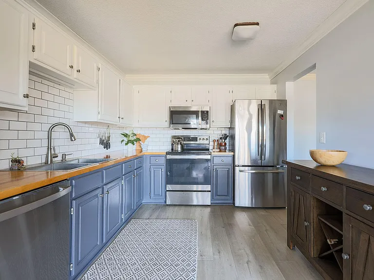 14431 Fairway Dr — Photo 7