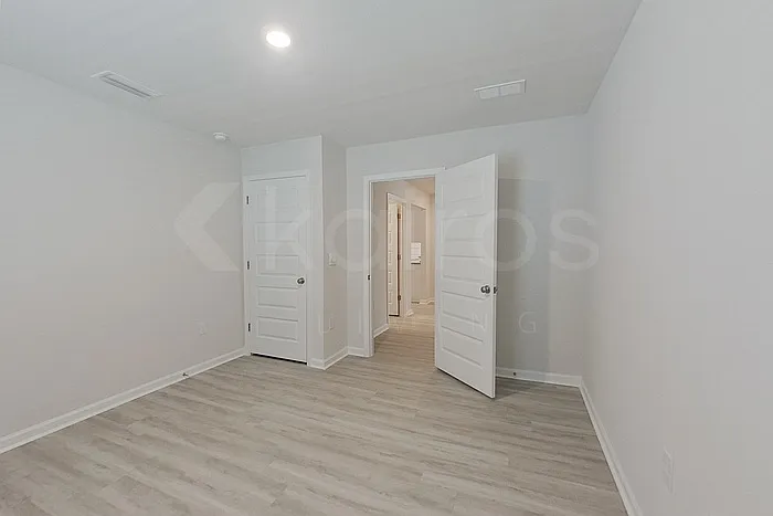 4647 Malay Cir — Photo 16