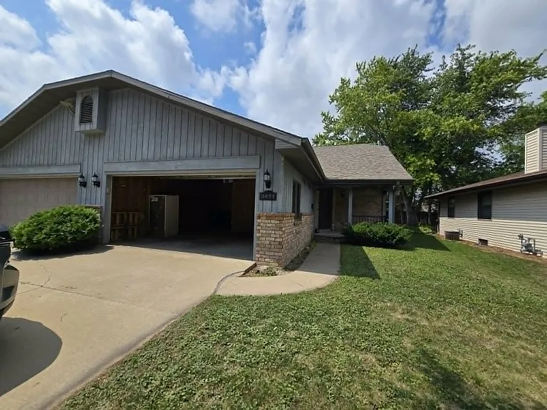 3411 N Marcos Ln #3411 — Photo 2