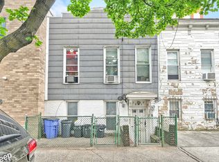 38-19 27th St #2FAMILY, Long Island City, NY 11101