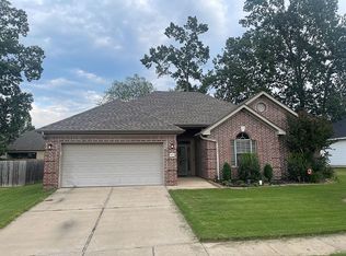 3022 Shelby Dr, Benton, AR 72015